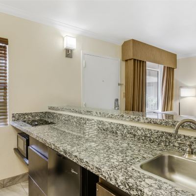 Suite-2 Queen Beds, Non-Smoking, Kitchenette, Microwave And Refrigerator, Wi-Fi Best Western InnSuites Tucson Foothills Hotel & Suites Promo Code