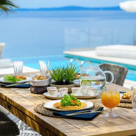 Gallery Luxury Suites & Rooms-Only Adults
