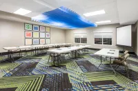 Holiday Inn Express & Suites SEASIDE-CONVENTION CENTER by IHG
