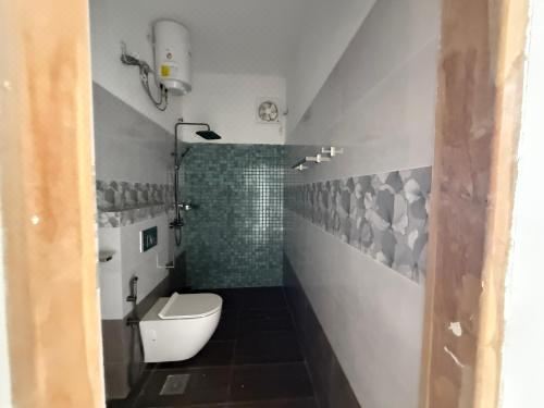 带阳台和海景的豪华双人房