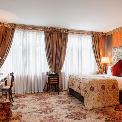 Deluxe Double Room The Merchant Hotel Promo Code