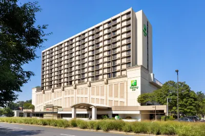 Holiday Inn 國家機場/水晶城 住宿飯店