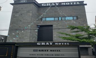 Gray Motel