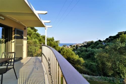 豪华特大床一室房