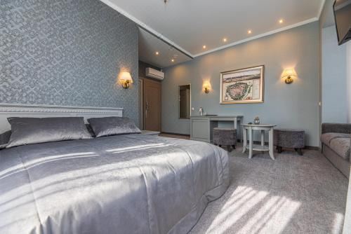 尊贵房（带阳台）