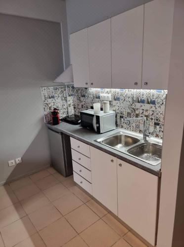 Center Point ThessalonikiTwo-Bedroom Apartment