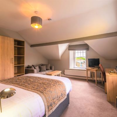 Premier Double Room, Ensuite The Lamplighter Dining ~ Rooms Promo Code