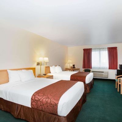 Three Queen One Bedroom Suite Inn at Lander, Travelodge by Wyndham Promo Code