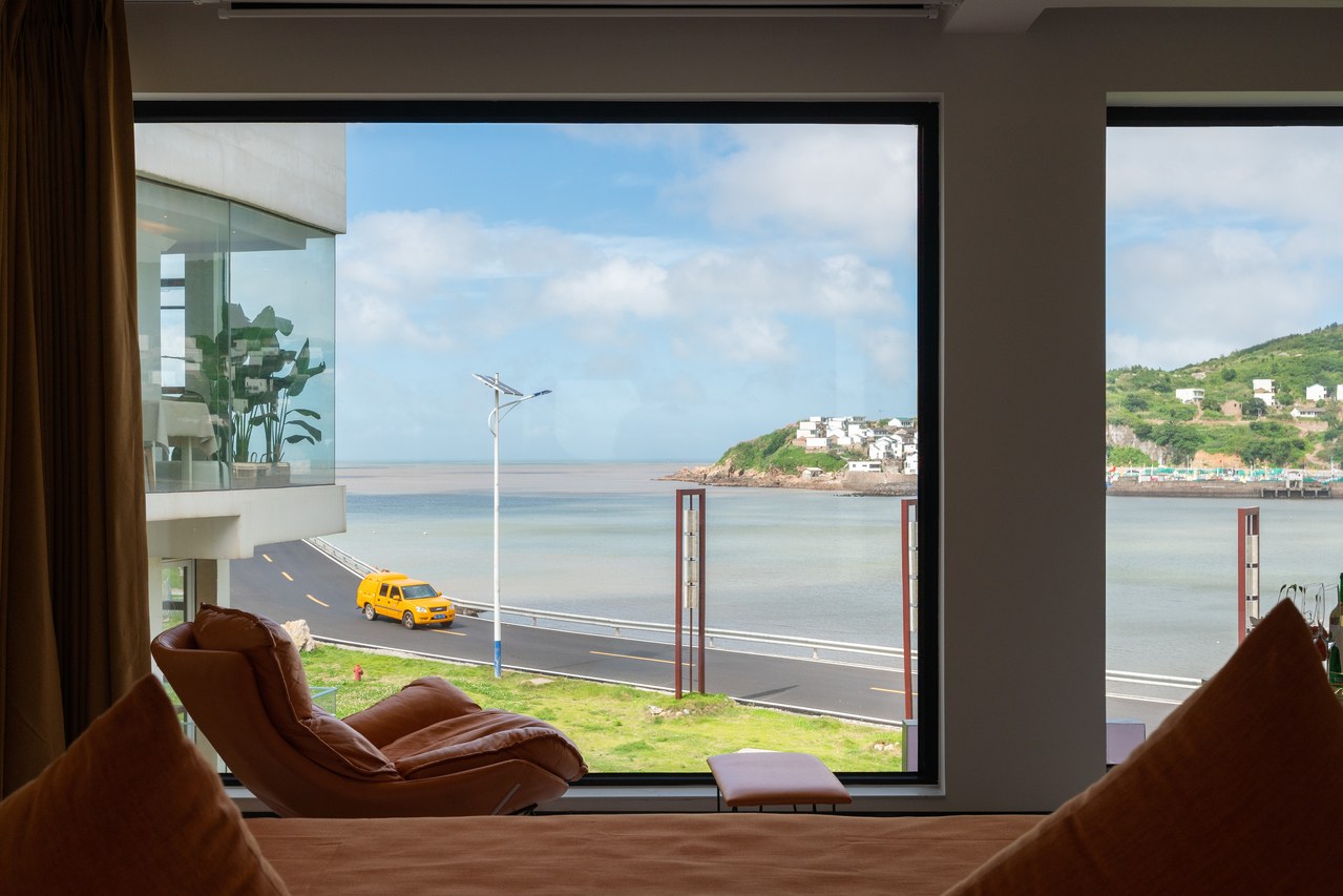 Shengsi qing yu jing house多宝鱼·海景投影浴缸大床房