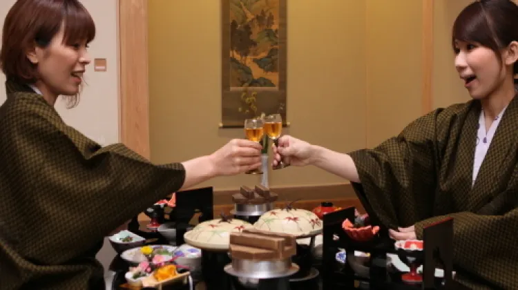 芳山園 食事・レストラン