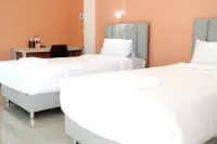 ذا بيتش هوتل
