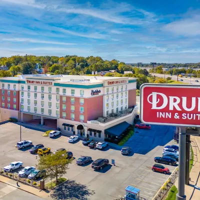 Drury Inn & Suites St. Louis Forest Park Hotels near The Muny
