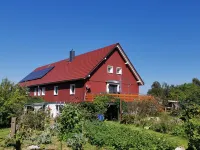 Moderne Ferienwohnung mit Großem Außenbereich, Familien- und Haustierfreundlich シュトルッペンのホテル