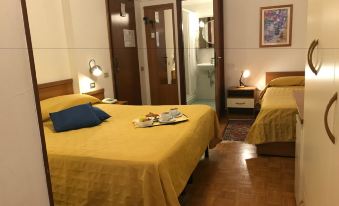 Albergo Hotel Garden Ristorante - Housity