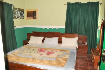 Country Home Hotel Hotel di 