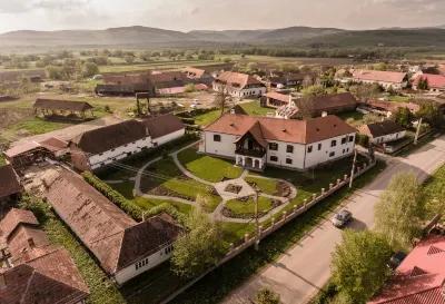 Castle Hotel Daniel Hotele w: 