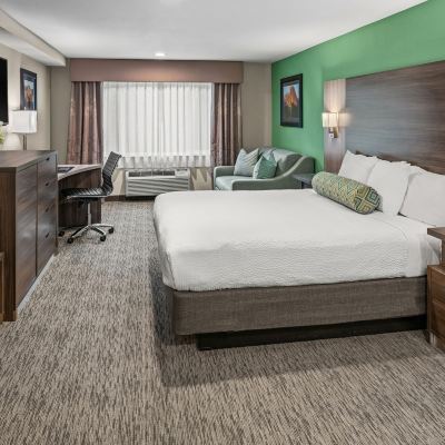 特大床套房配梳化床 優勝美地南門套房飯店優惠