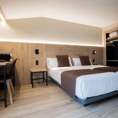 四人間（2位成人和2名小童） 康姆特斯烏戈爾酒店優惠