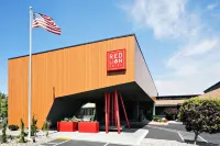 Red Lion Hotel Wenatchee City Center Hotels in 