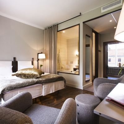 Superior Twin Room Ulfsunda Slott Promo Code