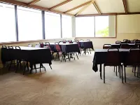 Crystal Cove Riverfront Resort