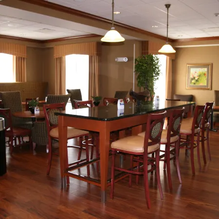 Hampton Inn Mountain Home Отели в г. Бакстер