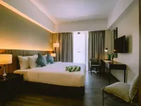 The Maximilian Hotel Hotels in Cauayan