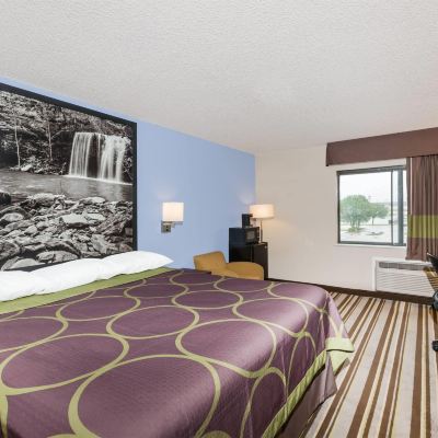 King Room-Smoking Super 8 by Wyndham Jonesboro Promo Code
