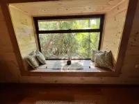 K m 6 River Lodge