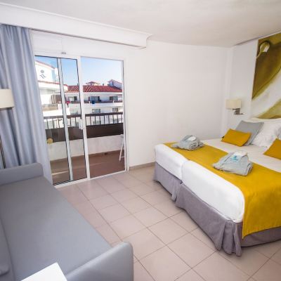 Superior Double Room, Balcony, Tower (2 Adults And 1 Child, Top Floor) Servatur Waikiki Promo Code