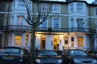 Andover House Hotel & Restaurant Hotele w: 