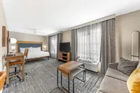 Homewood Suites by Hilton Laredo at Mall del Norte