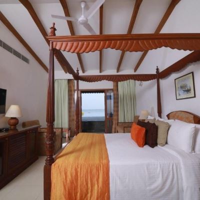 Superior Lake Front Room Lemon Tree Vembanad Lake Resort, Kerala Promo Code