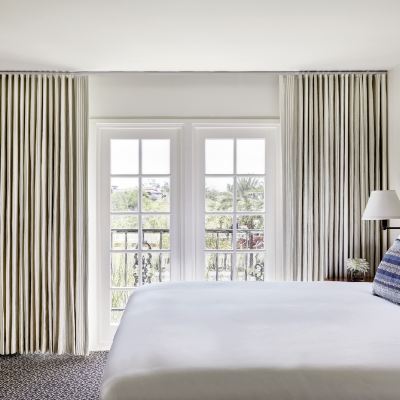 Deluxe King Suite Arizona Grand Resort Promo Code