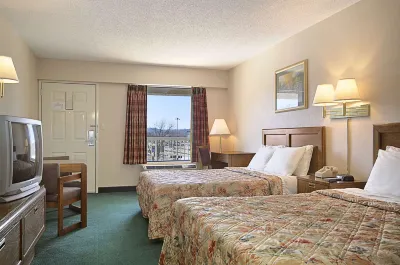 Days Inn by Wyndham Apple Valley Pigeon Forge/Sevierville Hotels in 