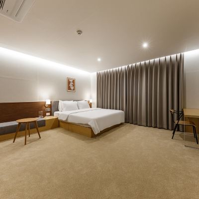 Standard Room Hotel Mars Promo Code