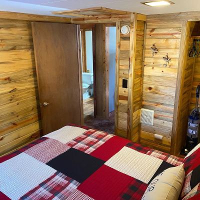 Family Cabin, 2 Bedrooms, Fireplace, Lake View