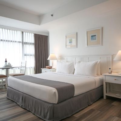 一臥室套房 無限大廈套房飯店優惠