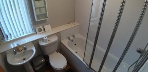 双人房（带公共浴室）