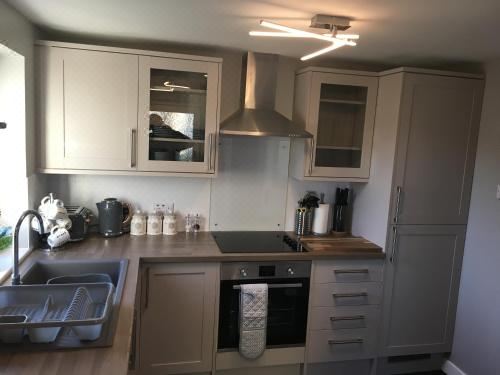 25 Windsor Crescent Holiday Home