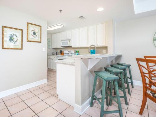 两卧室公寓海湾景