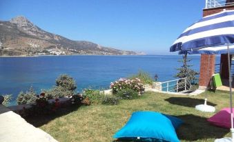 Reyhan Hotel - Housity