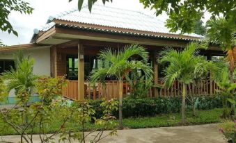 Klongsak Resort