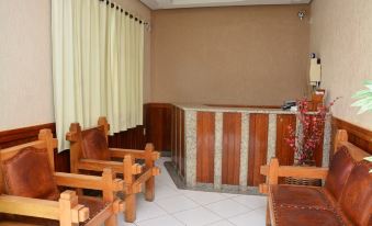 Hotel Renascer Palace - Housity