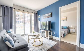 Beautiful Condos in the Heart of Downtown by Globalstay