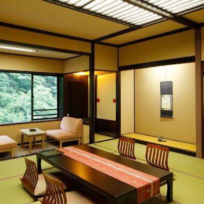 新館和風バス付き、山の眺め 湯西川温泉　彩り湯かしき　花と華 クーポン