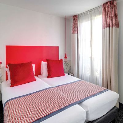 Twin Room-Complimentary Soft Minibar, Courtesy Tray, Chromecast And Digital Press