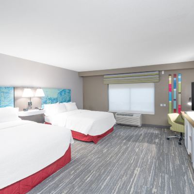 Non-Smoking Room With 2 Queen Beds And Roll-in Shower-Mobility/Hearing Accessible Hampton Inn Weston Promo Code