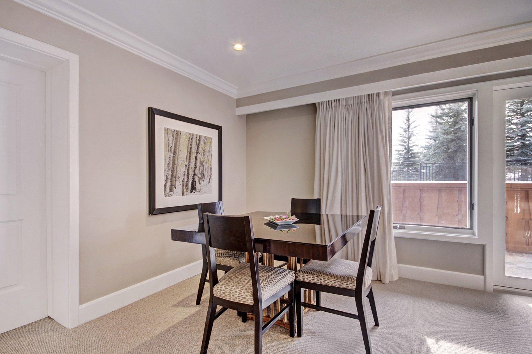 带梳化床的行政特大床套房