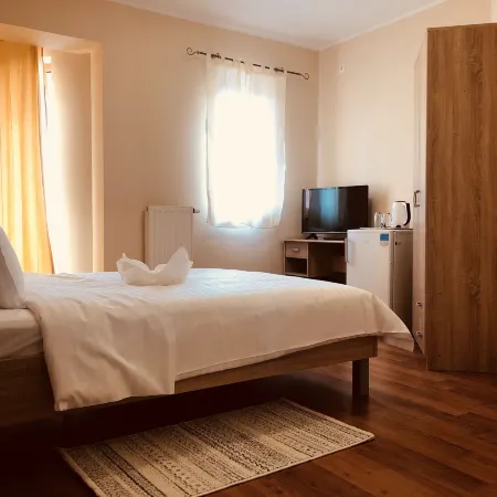 Monte Carlo Palace Rooms